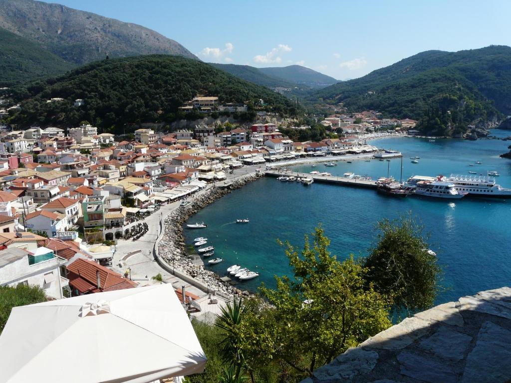 San Nectarios Hotel Parga Luaran gambar