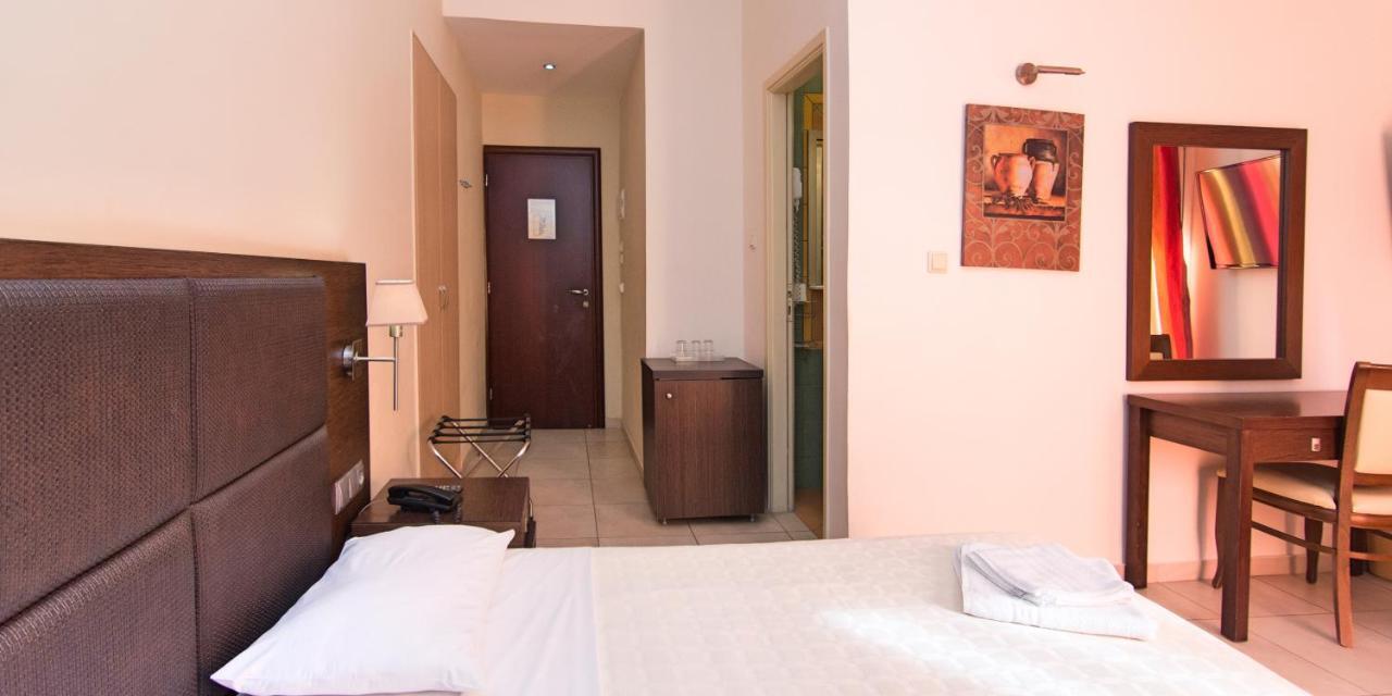 San Nectarios Hotel Parga Luaran gambar