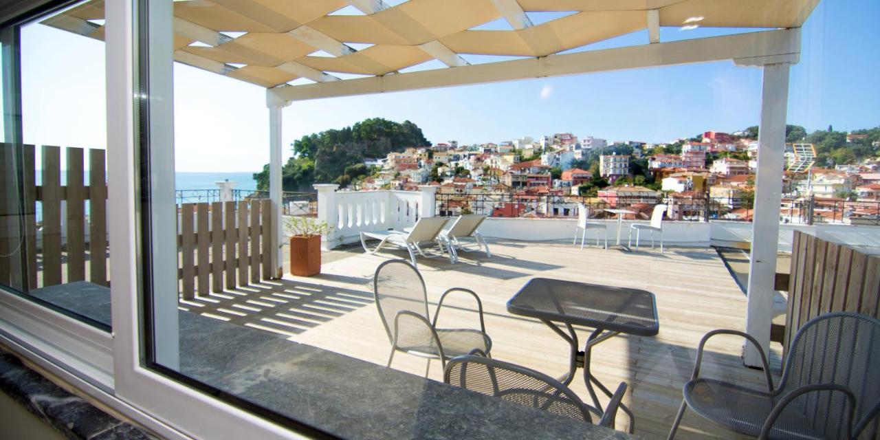 San Nectarios Hotel Parga Luaran gambar
